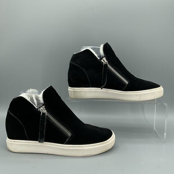 Steve Madden Women’s Caliber Suede Wedge Bootie Black Size 6M - Picture 1 of 10